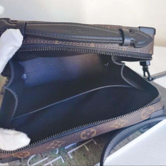 Louis Vuitton LV 2022 Handle soft trunk bag - Picture 7 of 8